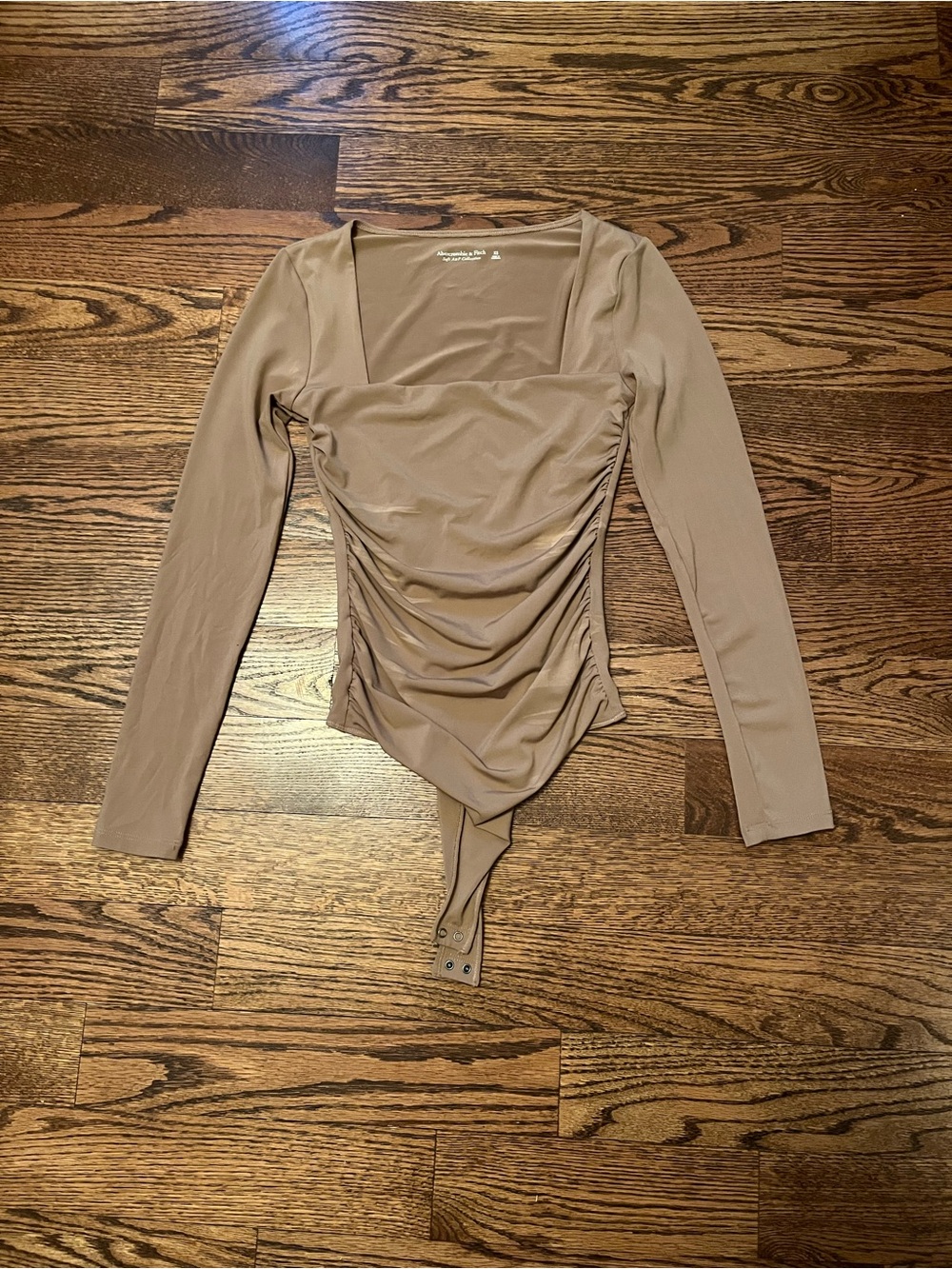 Abercrombie & Fitch Taupe Ruched Square-Neck Long-Sleeve Bodysuit